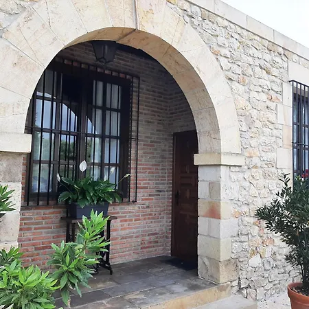 La Casa Solariega *