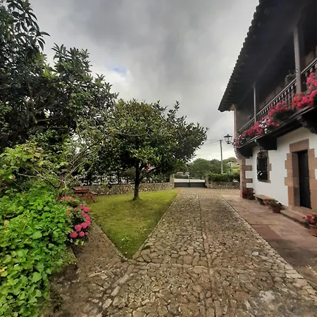 La Casa Solariega Daire *
