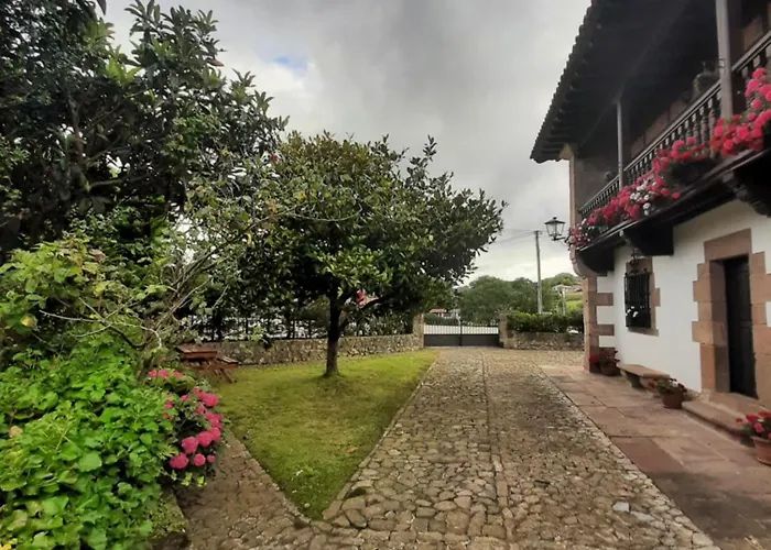 La Casa Solariega Appartement *